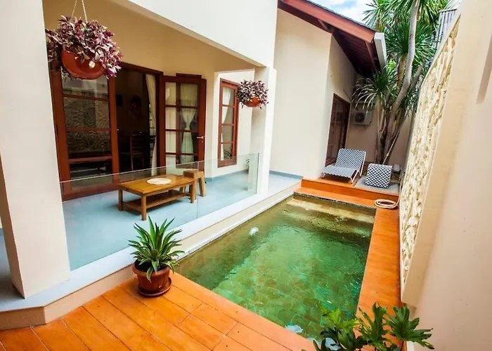 Vibrant Getaway In Seminyak: Villa Buyaya