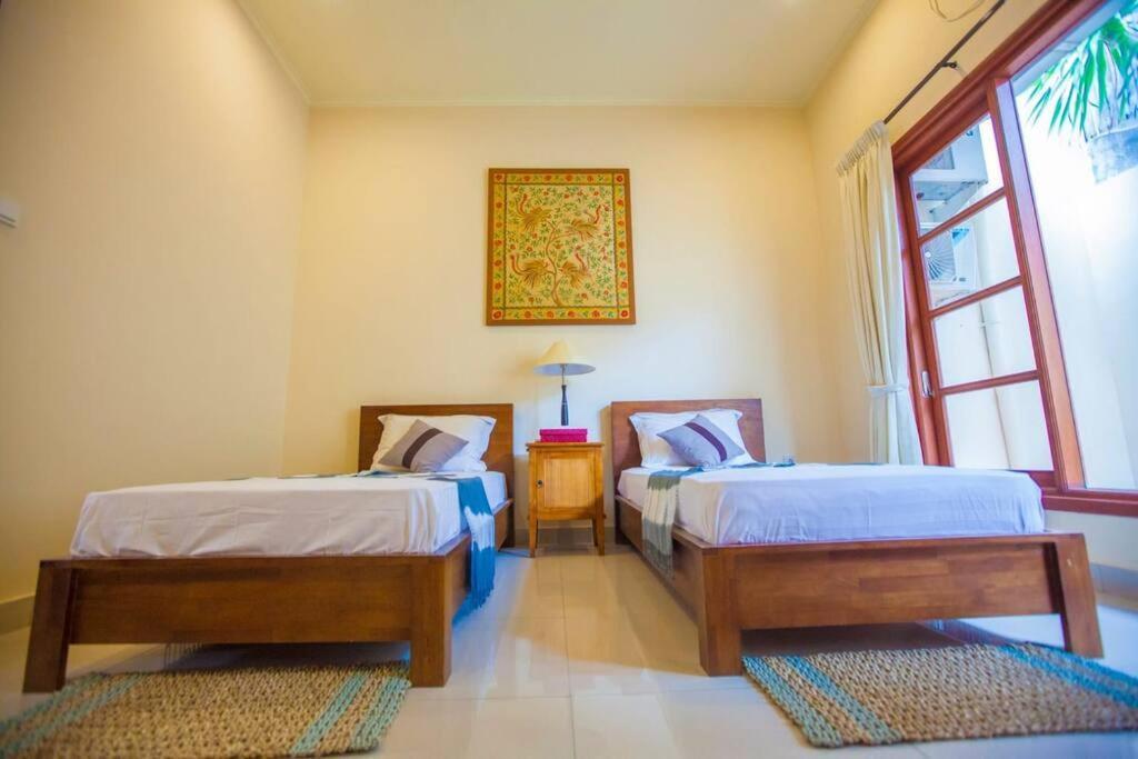 Vibrant Getaway In Seminyak: Buyaya Villa Seminyak (Bali)
