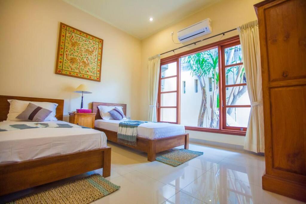 Villa Vibrant Getaway In Seminyak: Buyaya Seminyak (Bali)